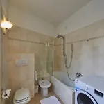 Perfect Place 2 Apartment Varenna